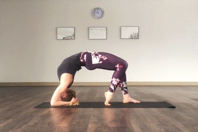 somerjill_viparita_dandasana