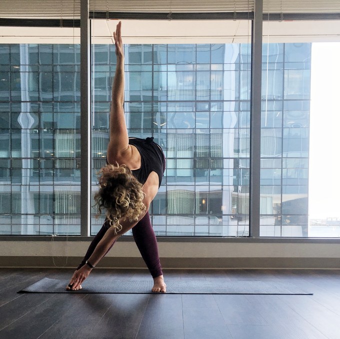 somerjill_standing_folded_twist